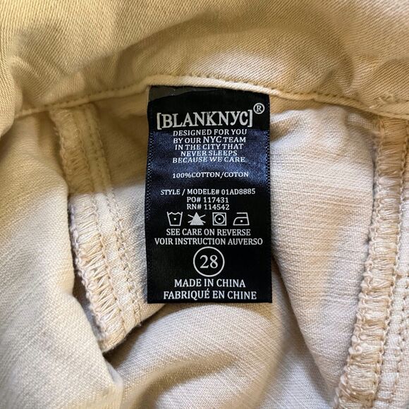 BLANKNYC Exposed Button Twill Self Belted Cuffed Cargo Shorts Camel Size 28 NWT - Picture 13 of 13